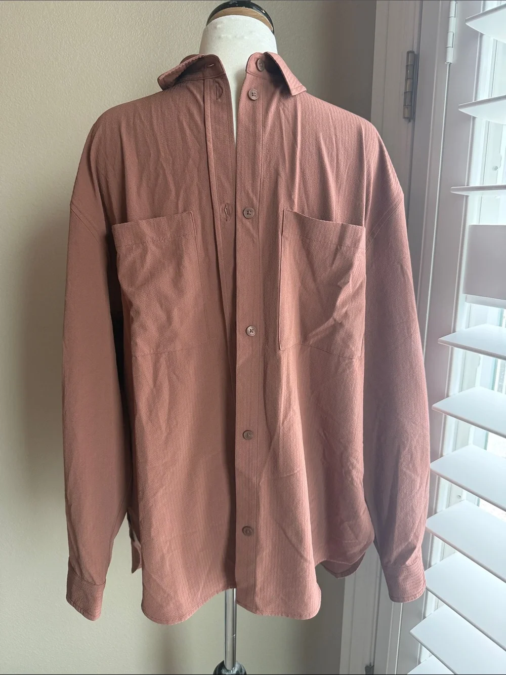 ALO Yoga Women's Button-Down Shirt Jacket in Dusty Rose